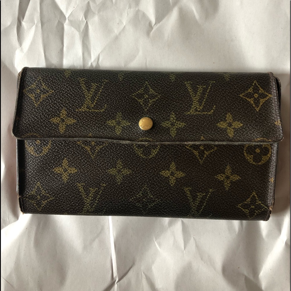 LV Monogram Wallet